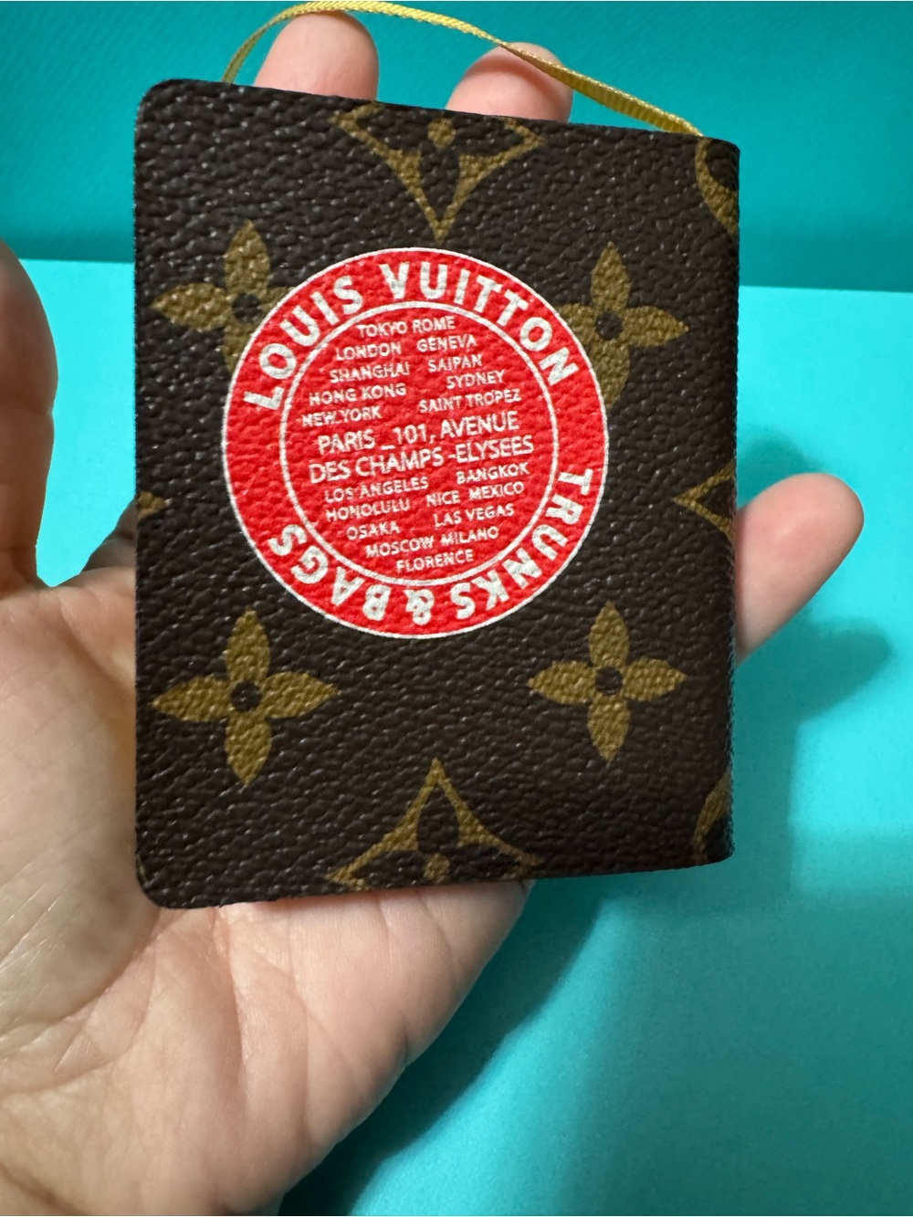 Louis Vuitton Brown Monogram Passport Cover with Blue-Cream Statue Motif - Picture 10 of 11
